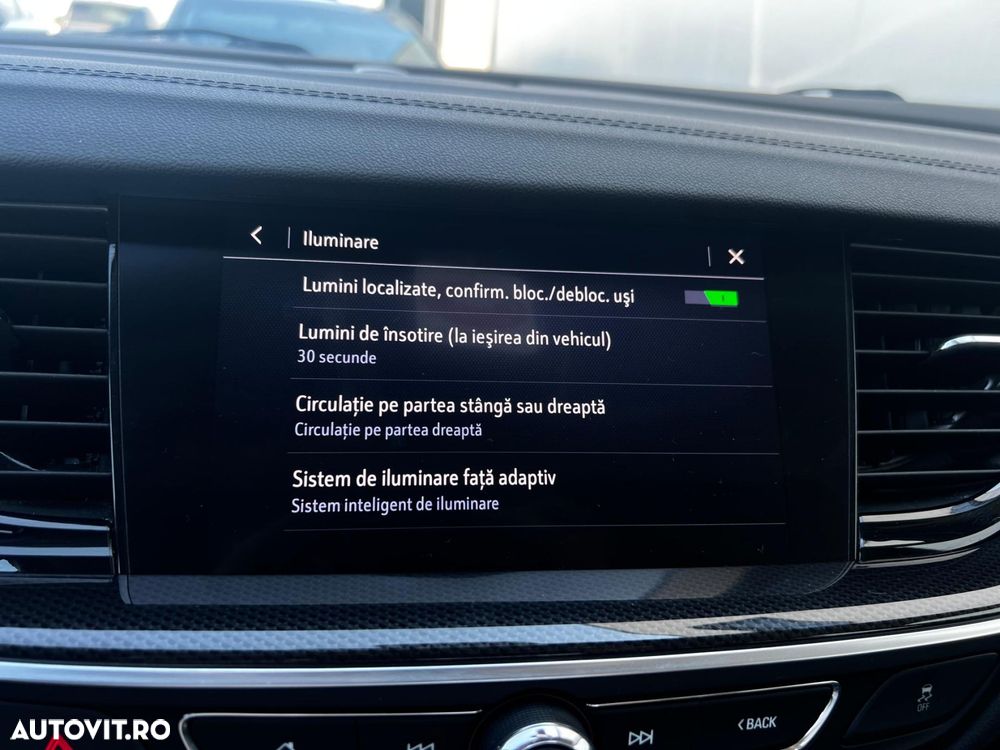 Opel Insignia - 23