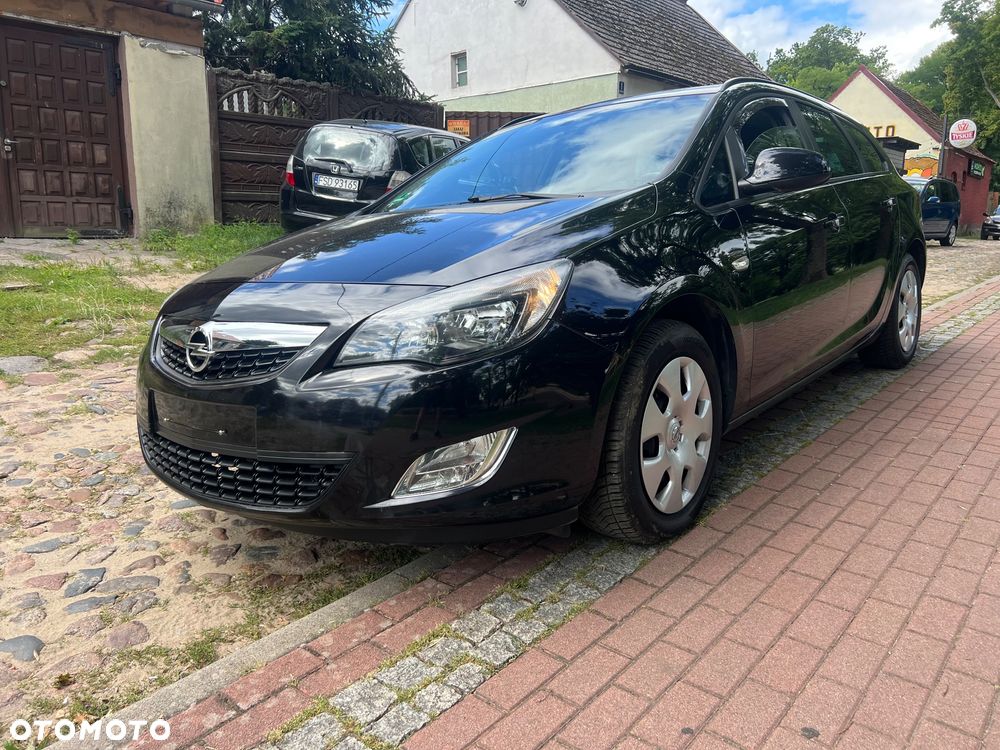 Opel Astra 1.4 Sport - 1