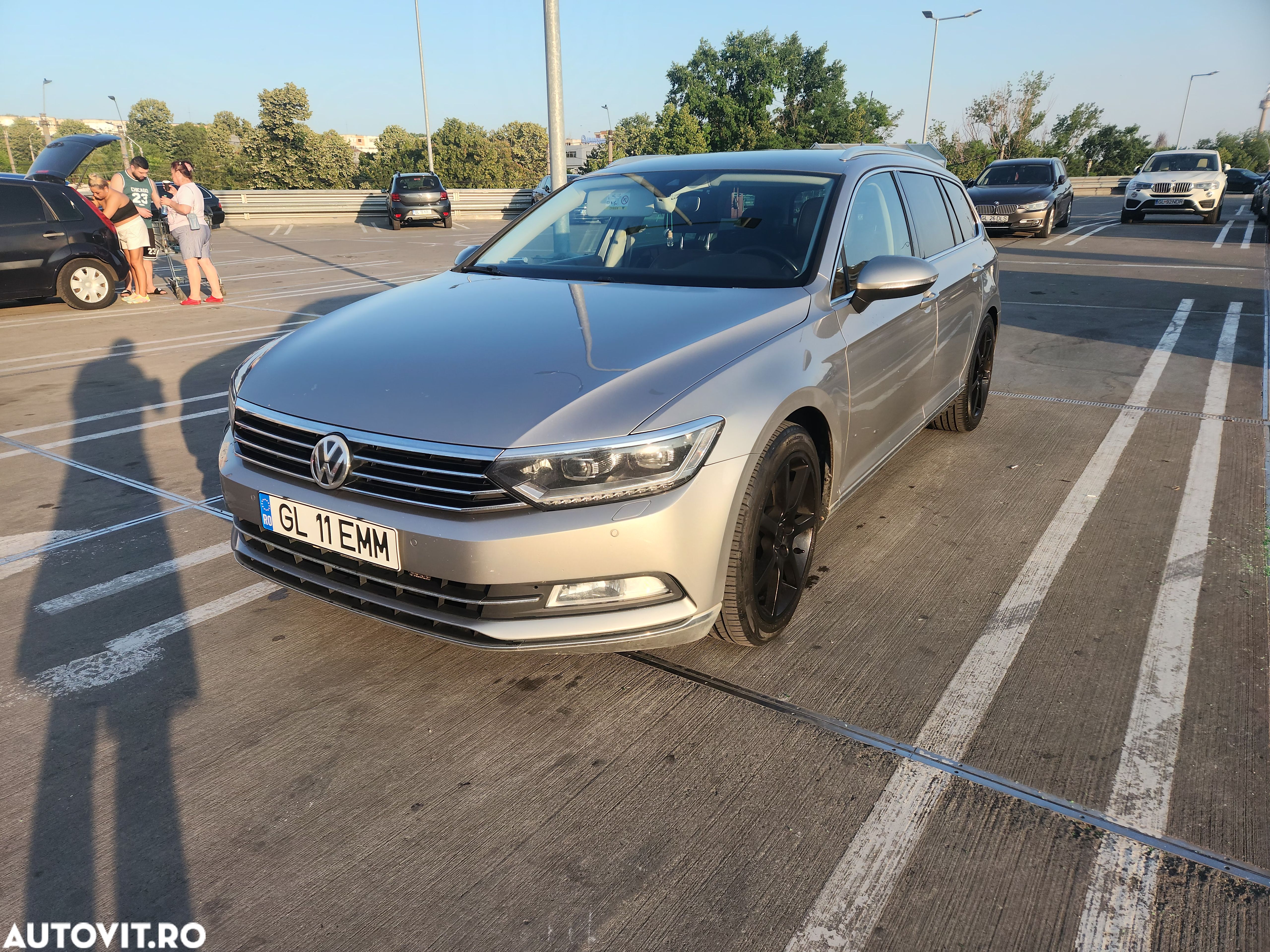 Volkswagen Passat Variant 2.0 TDI DSG Comfortline - 1
