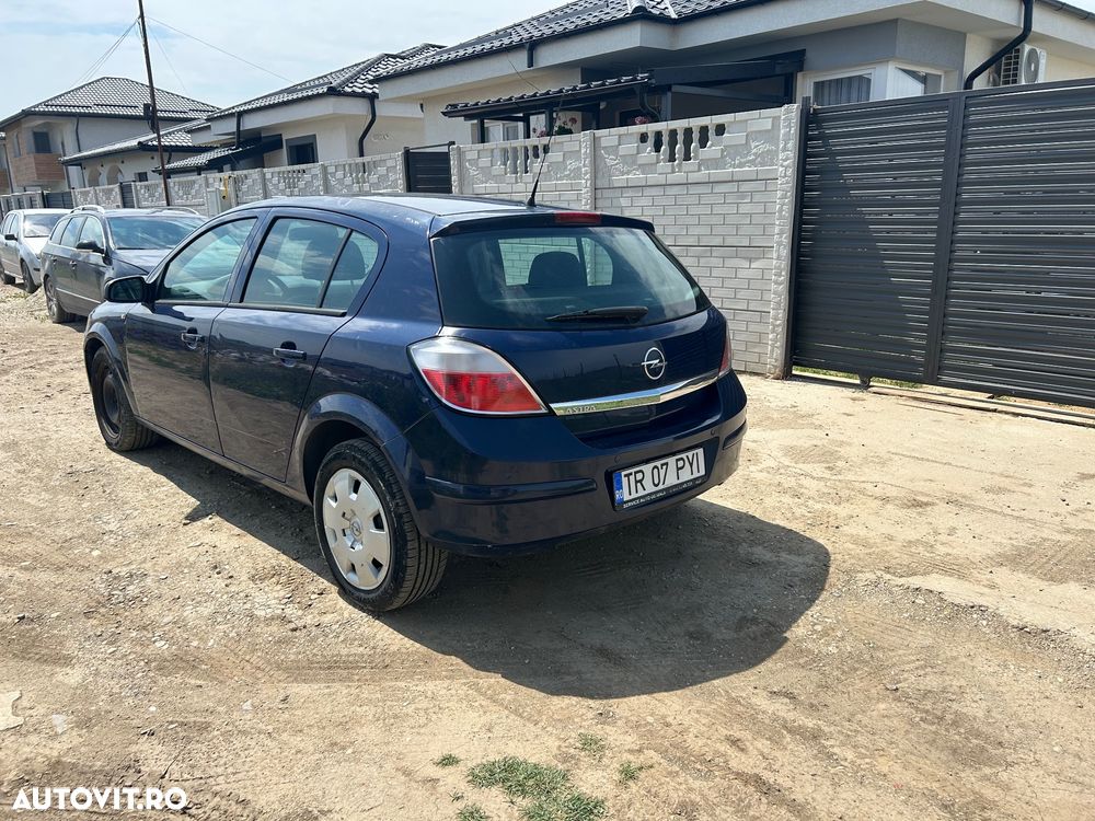 Opel Astra - 3