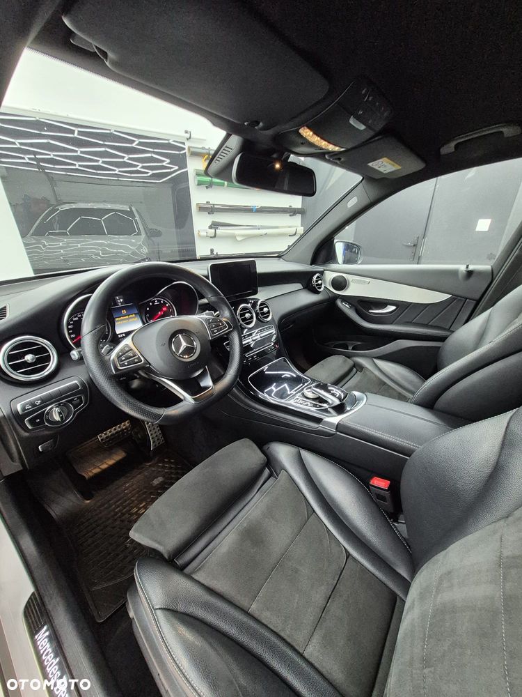Mercedes-Benz GLC - 14