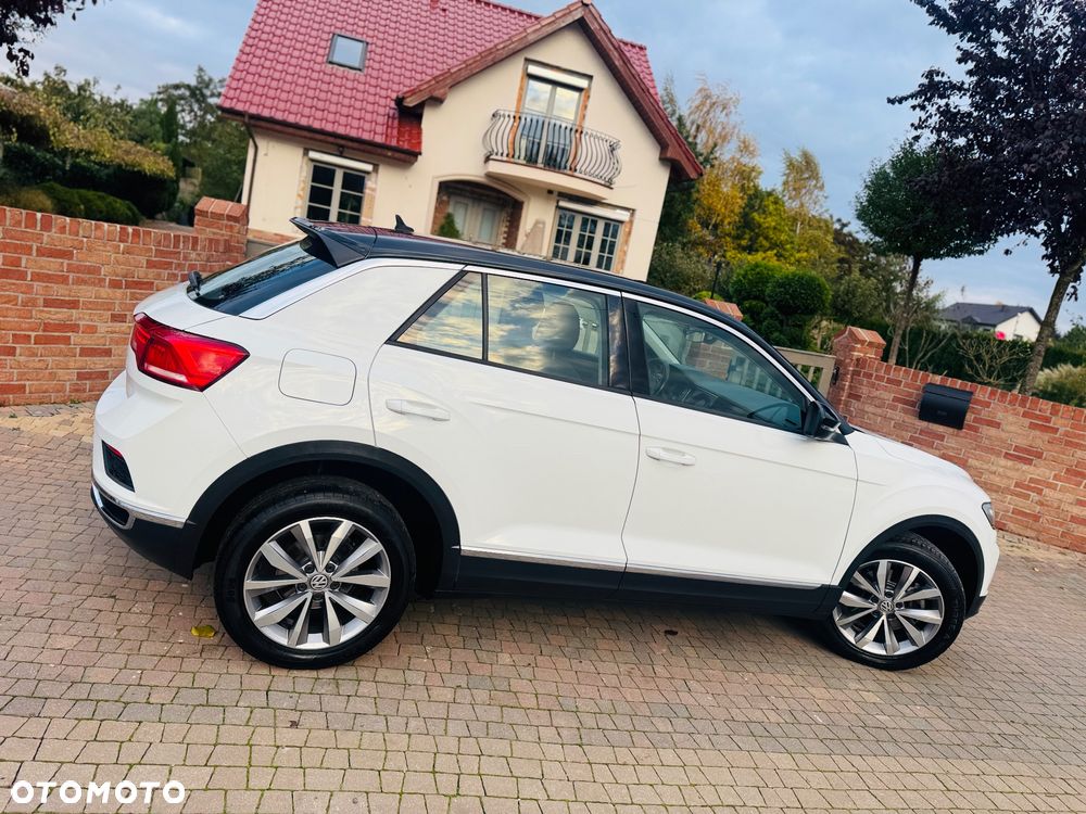 Volkswagen T-Roc 1.0 TSI Life Plus - 25