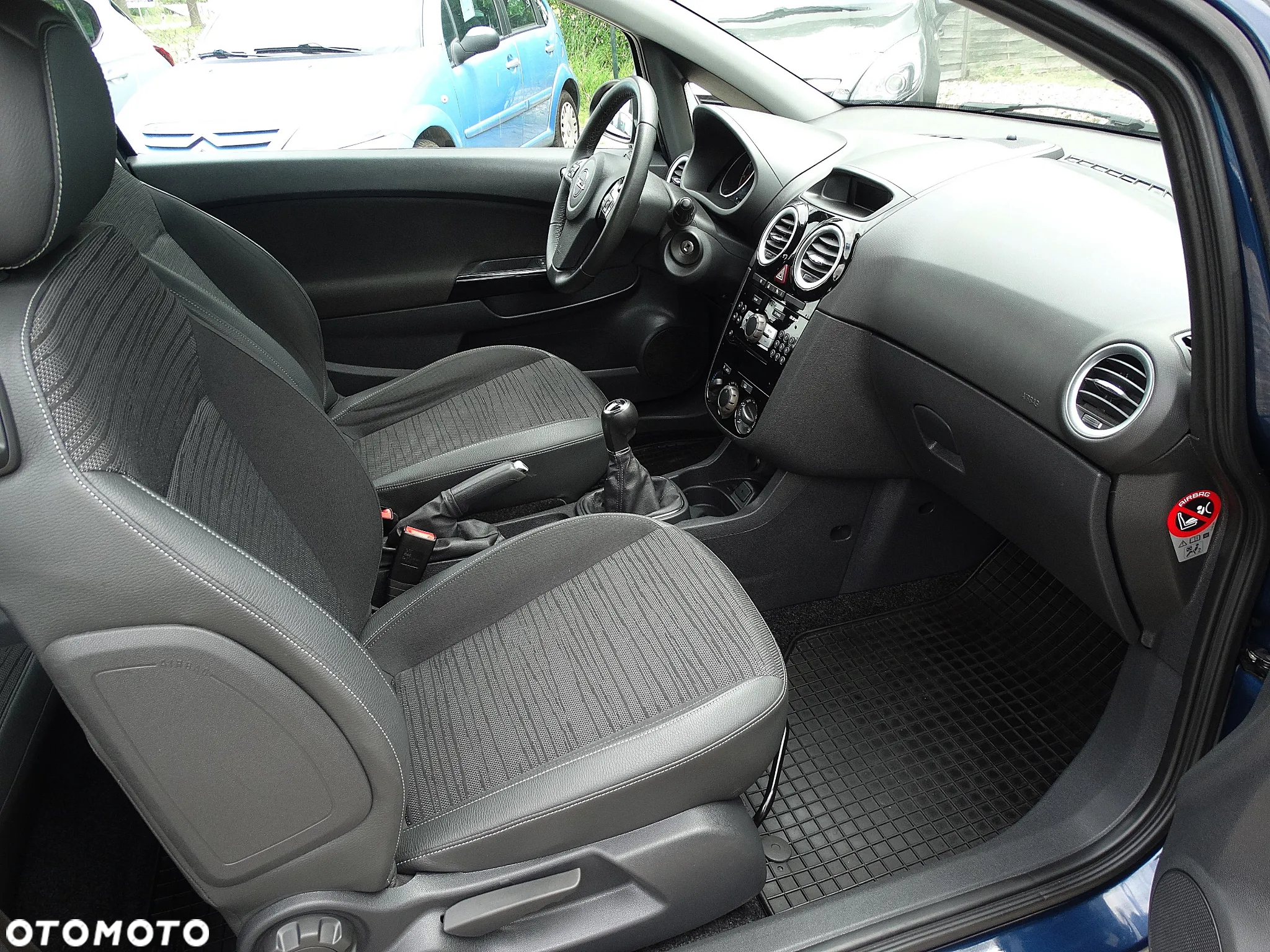 Opel Corsa - 28