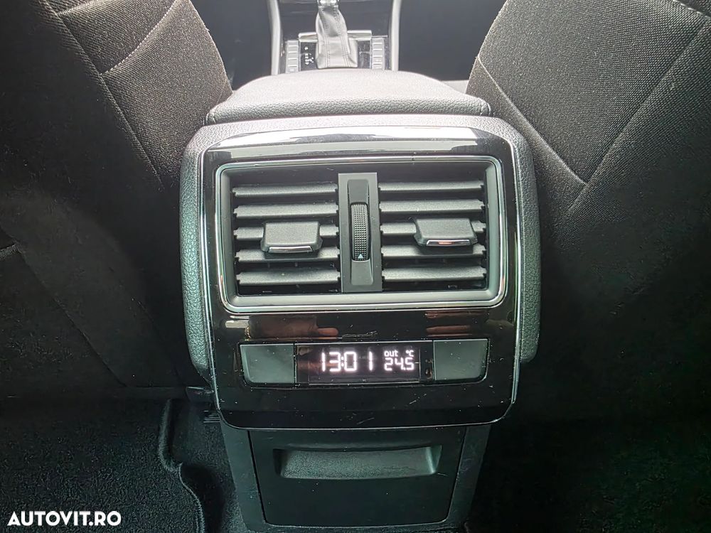 Skoda Superb 1.6 TDI DSG Style - 19