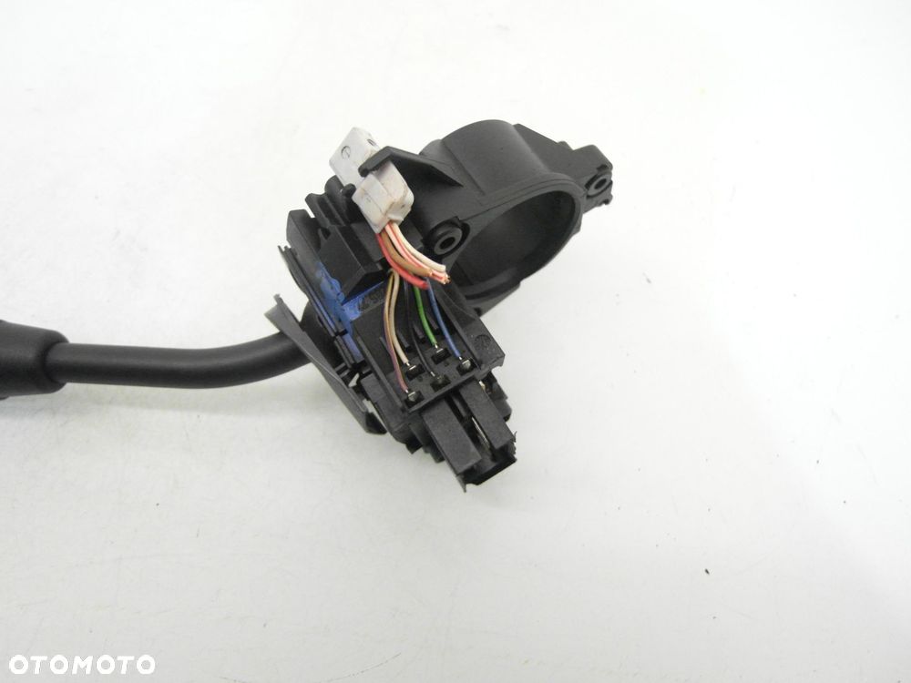 PRZEŁĄCZNIK KIERUNKOWSKAZÓW MERCEDES W168 1685450110 - 3