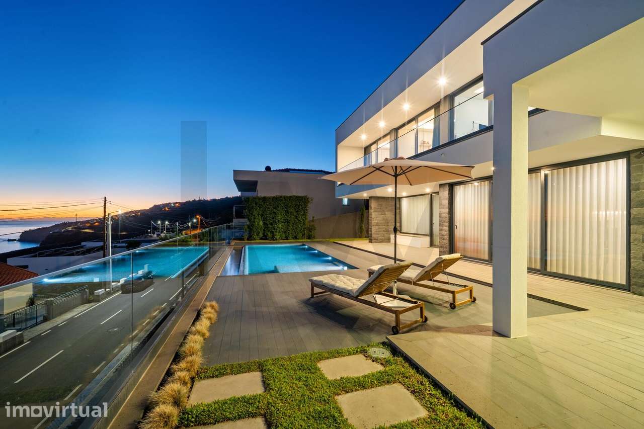 Moradia T3 Minimalista com piscina com vista mar desafogada na Achada, - Grande imagem: 4/60