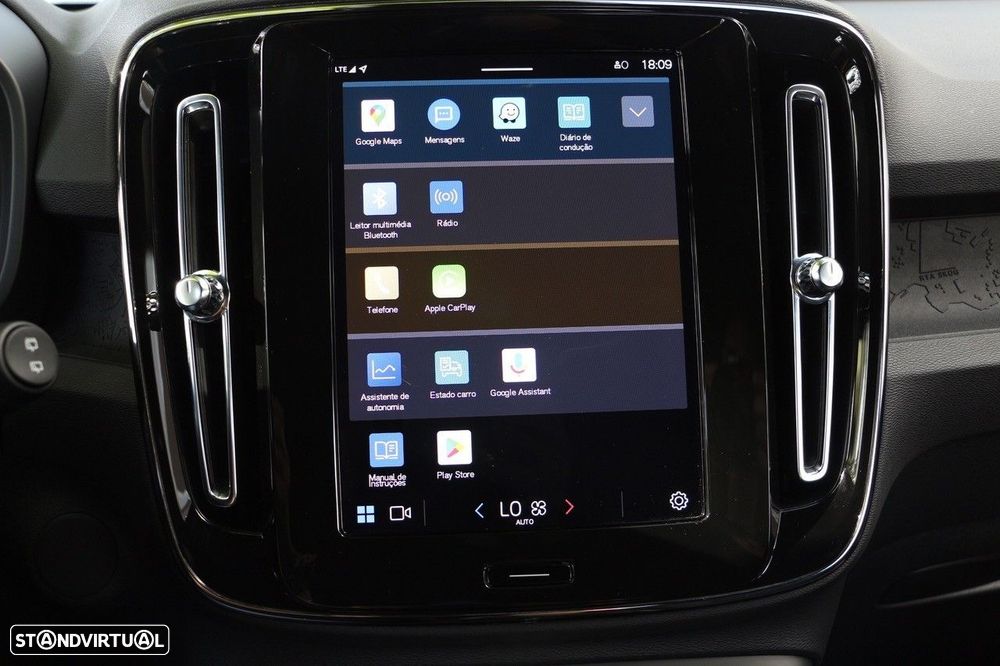 Volvo XC 40 Recharge Plus - 31