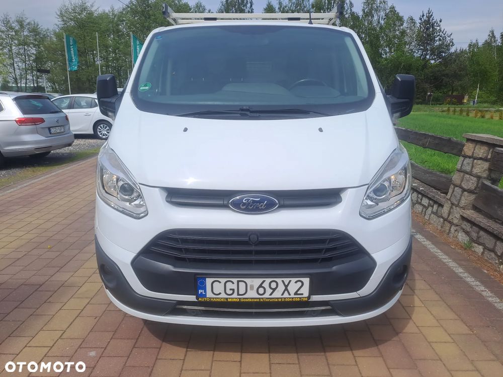Ford TRANSIT CUSTOM - 9