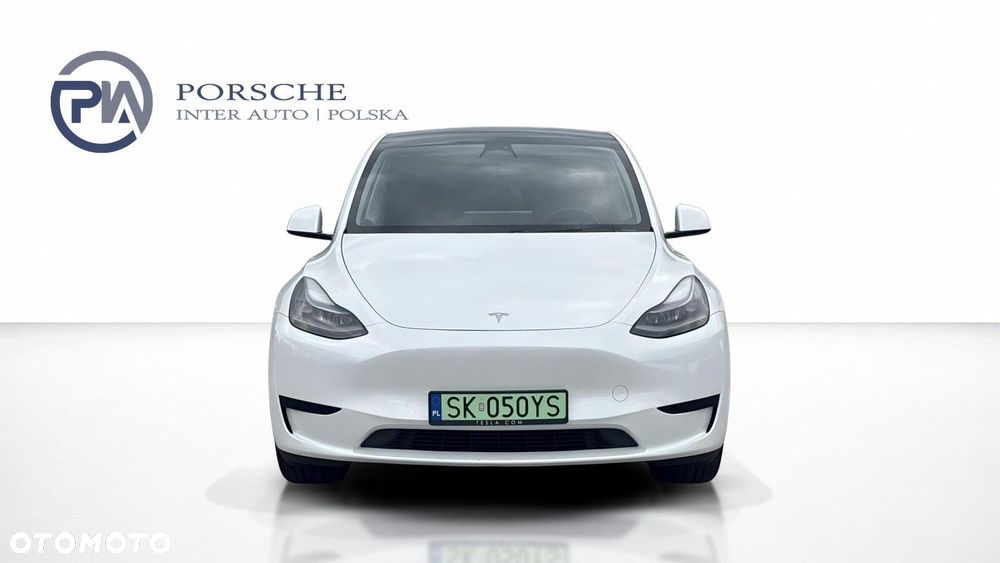 Tesla Model Y - 7