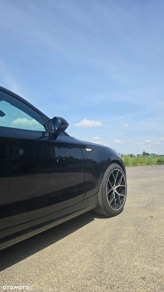 BMW Seria 1 - 22