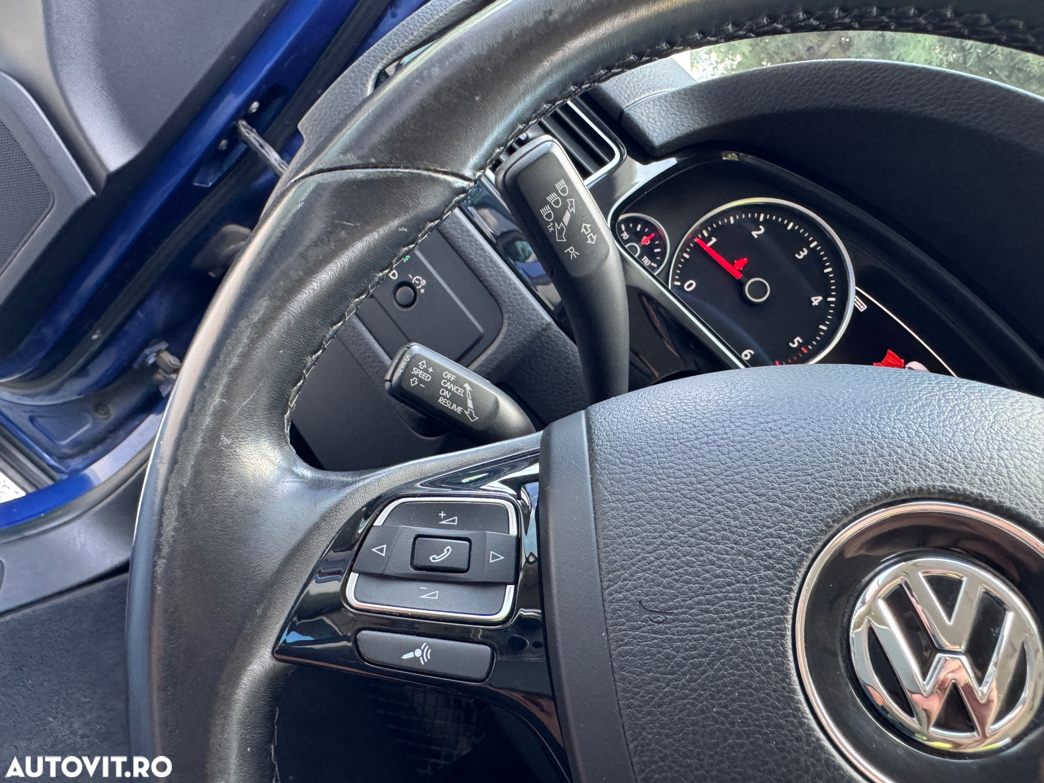 Volkswagen Touareg - 12