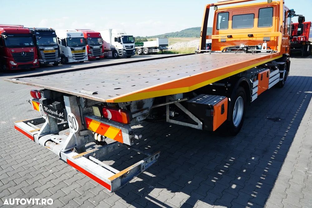 Iveco EUROCARGO / REMORCA AUTO HIDRAULICĂ / PLATFORMĂ - 6 M / REMORCA DUPĂ CU 6 LOCURI / TRONIU / EURO 6 - 23