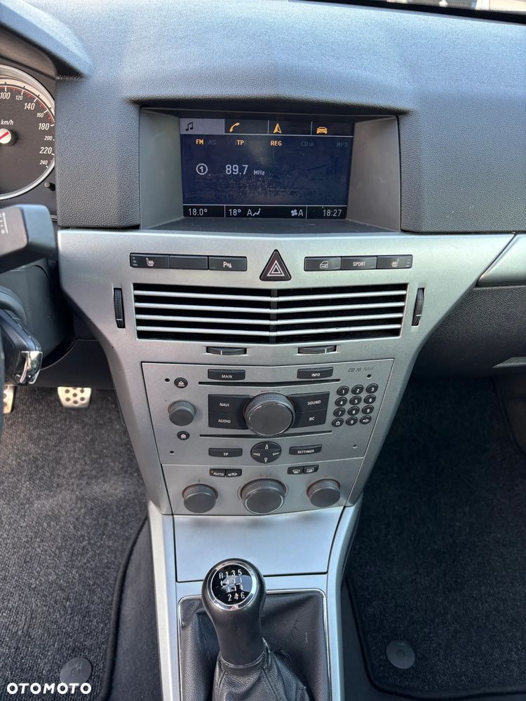 Opel Astra - 8