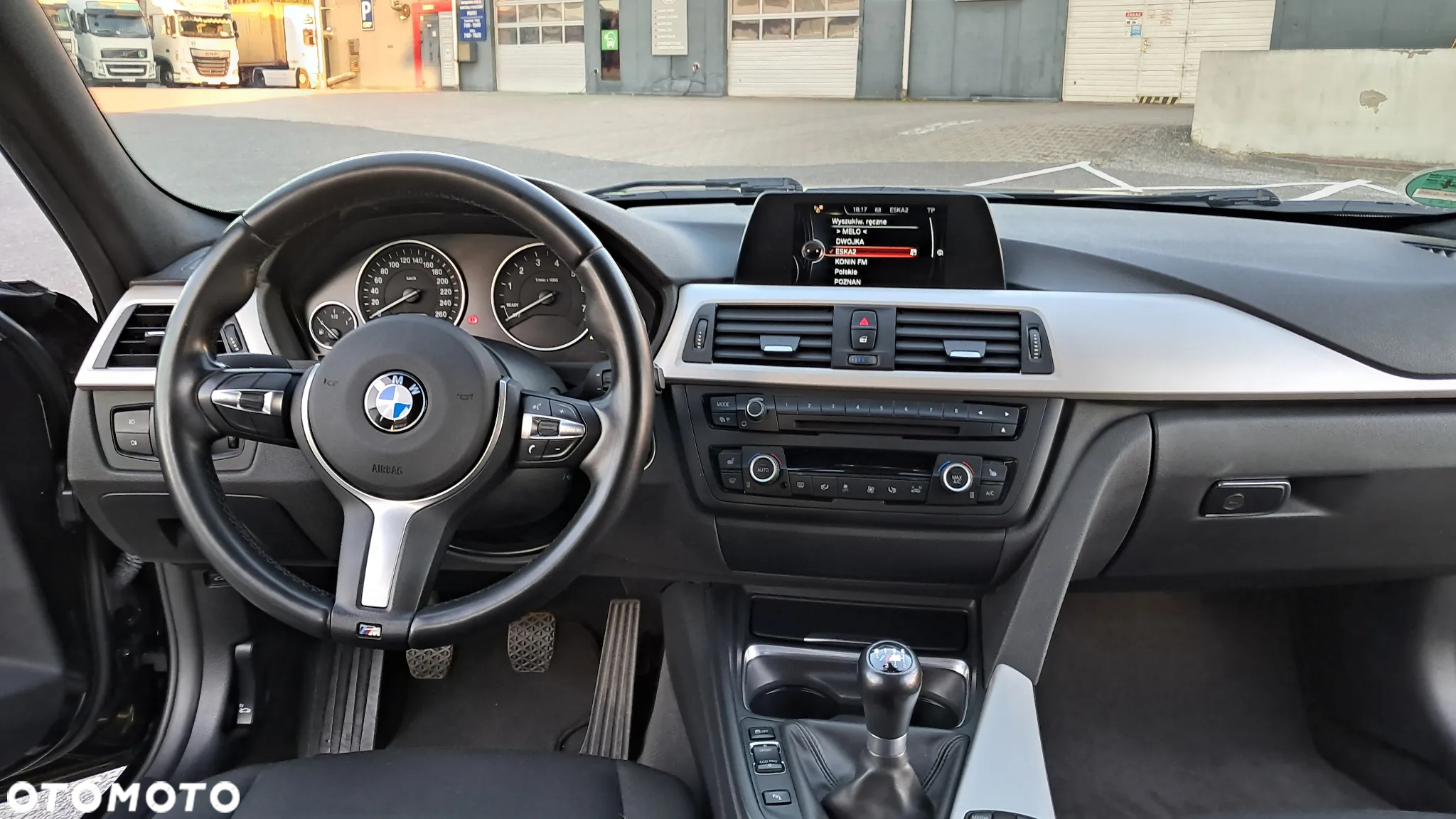 BMW Seria 3 316i M Sport - 15