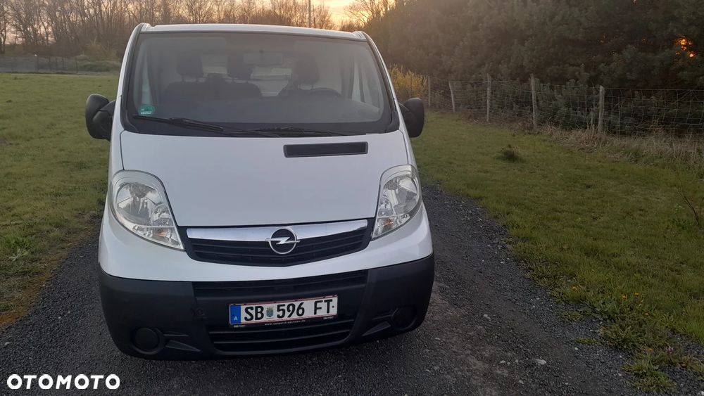 Opel Vivaro - 5