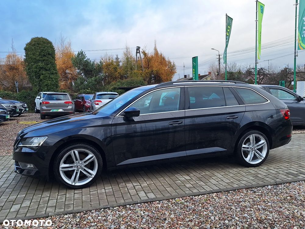 Skoda Superb 2.0 TDI DSG Style - 3