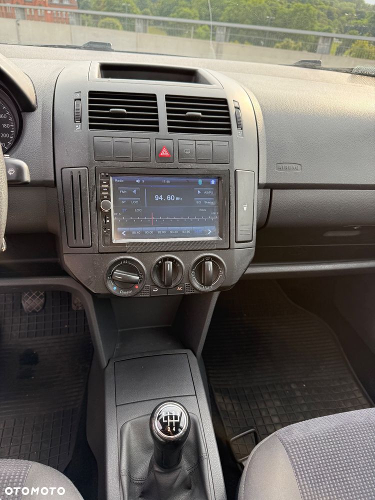 Volkswagen Polo 1.2 12V Basis - 18