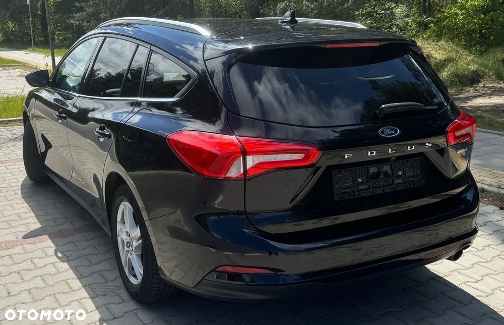 Ford Focus 1.0 EcoBoost Hybrid TITANIUM DESIGN - 3
