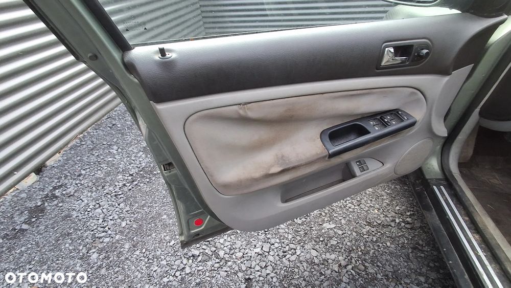 VW PASSAT B5 LIFT FL DRZWI LEWY PRZÓD PRZEDNIE LEWE KOMPLETNE LA6W nr. 52/3 - 2