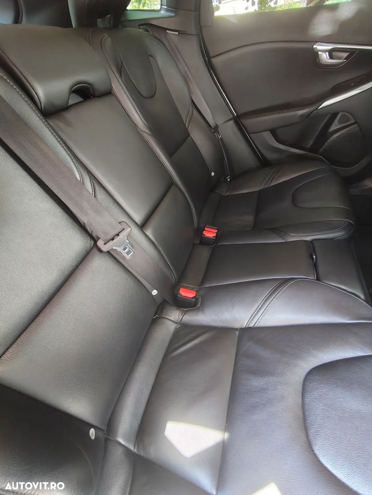 Volvo V40 D3 Aut. Inscription - 7