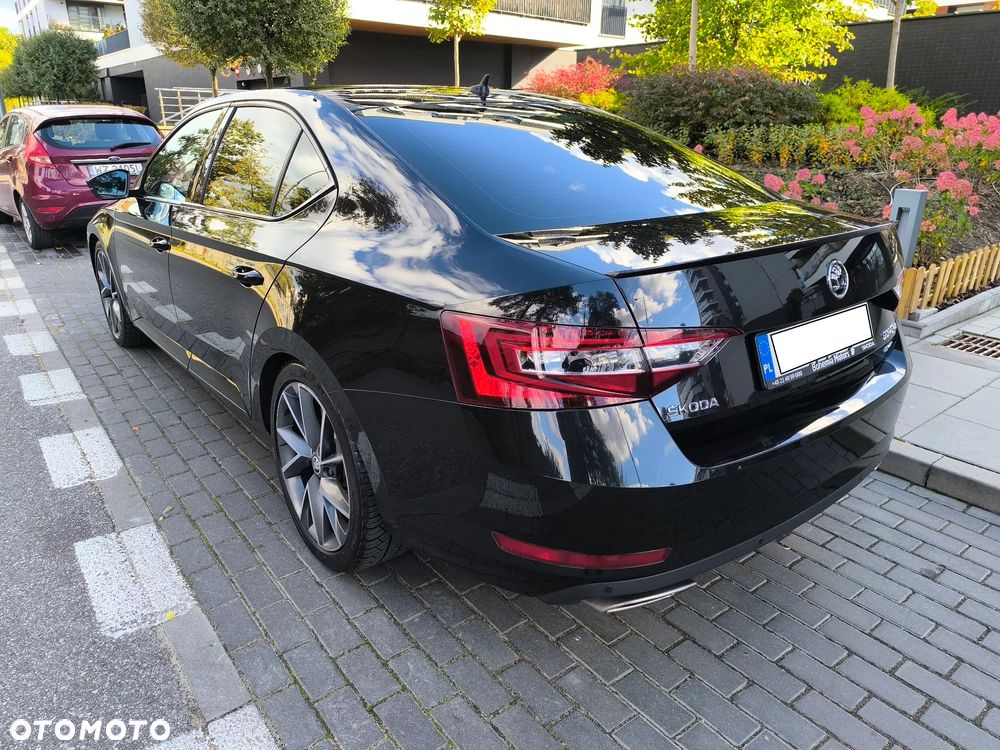 Skoda Superb 2.0 TSI 4x4 Sportline DSG - 4