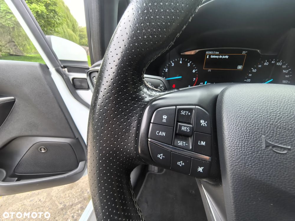 Ford Fiesta 1.0 EcoBoost STart-Stop ST-LINE - 29