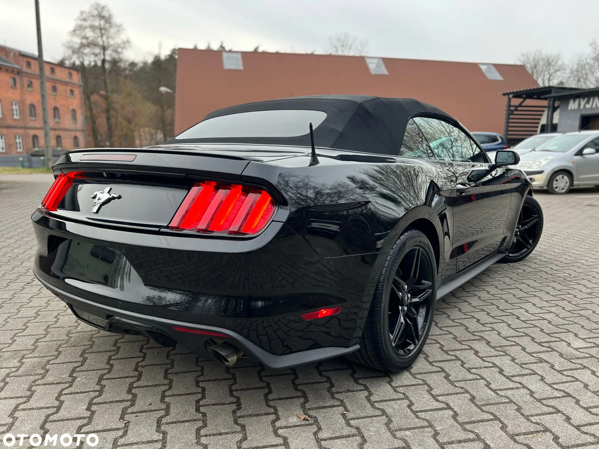 Ford Mustang 3.7 V6 Premium - 6