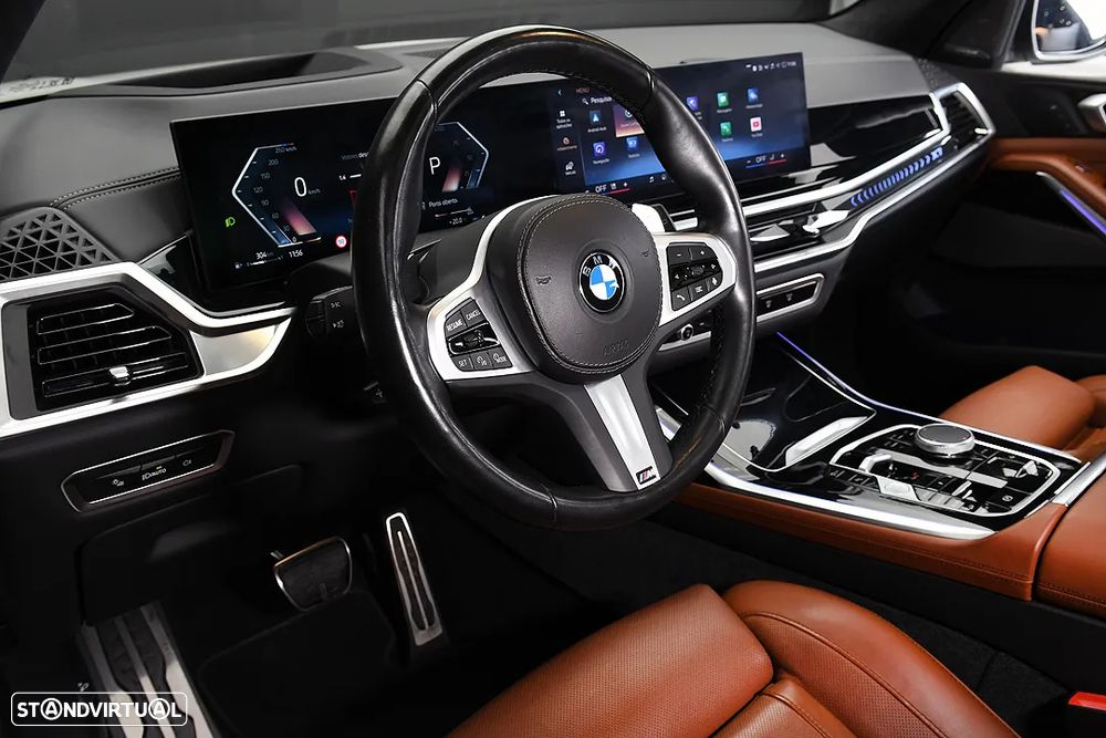 BMW X7 40 d xDrive - 24