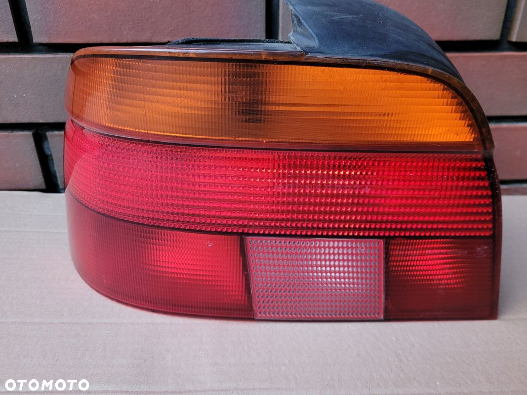 LAMPA LEWY TYL BMW E39 SEDAN 8358031 - 6