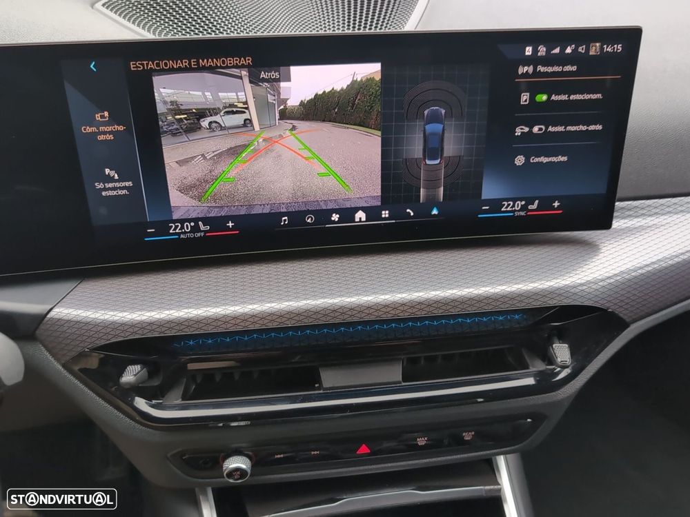 BMW 330 e Pack Desportivo M Auto - 19