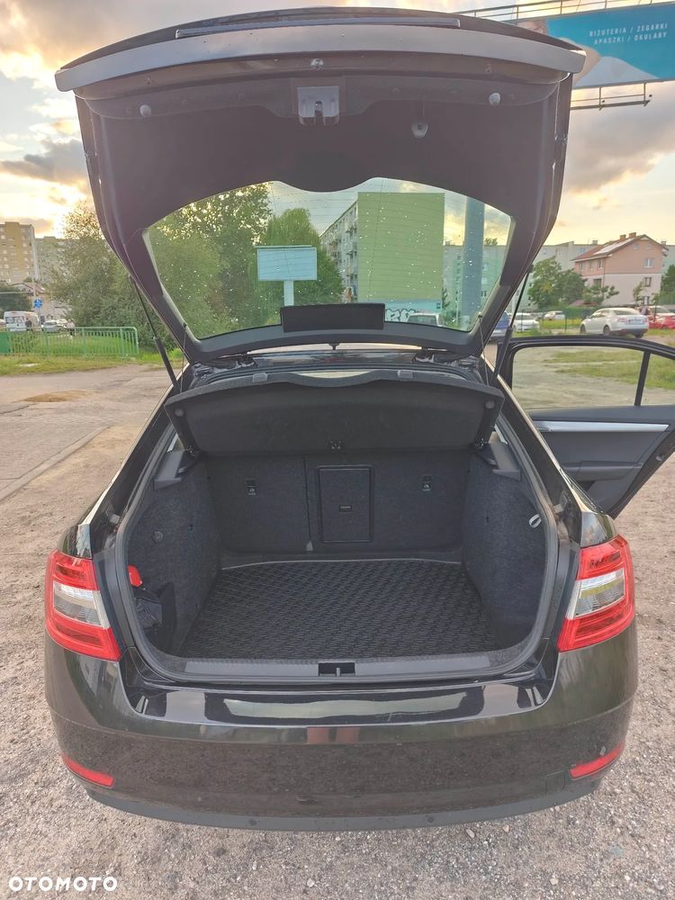 Skoda Octavia 1.6 TDI SCR Ambition - 13