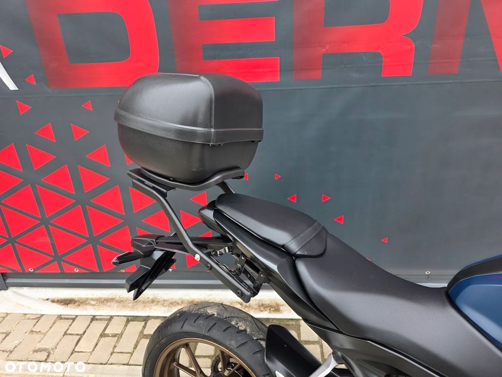 Honda CB - 10