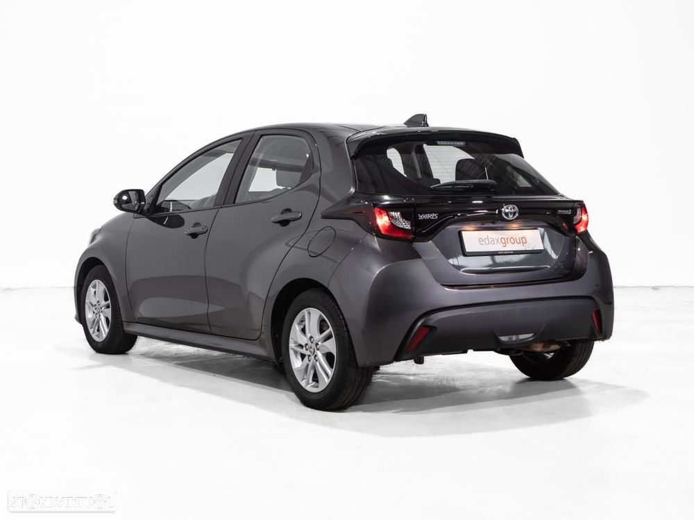 Toyota Yaris 1.5 HDF Comfort Plus - 4