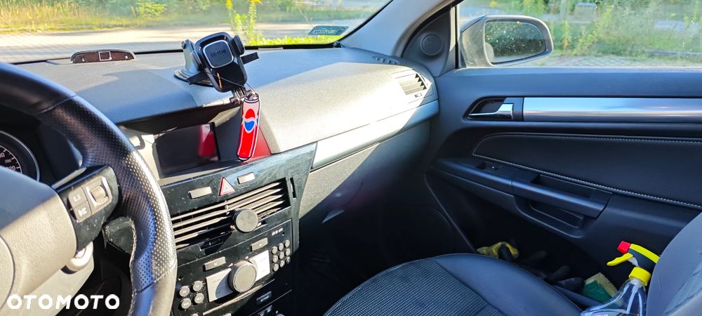 Opel Astra 1.6 Cosmo - 28