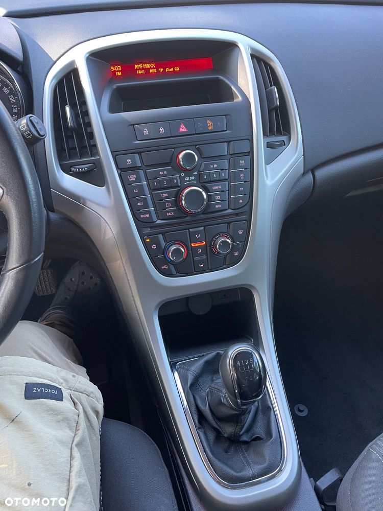 Opel Astra 1.6 Color Edition - 7