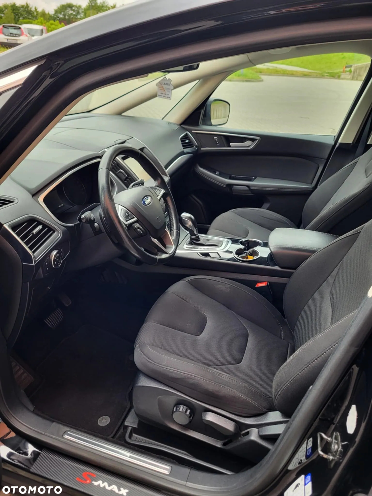 Ford S-Max 2.0 TDCi Titanium PowerShift - 8