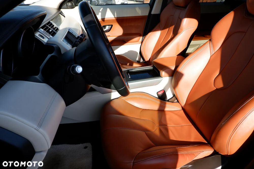 Land Rover Range Rover Evoque SD4 Prestige - 26