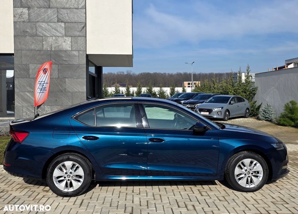 Skoda Octavia 2.0 TDI Ambition - 4