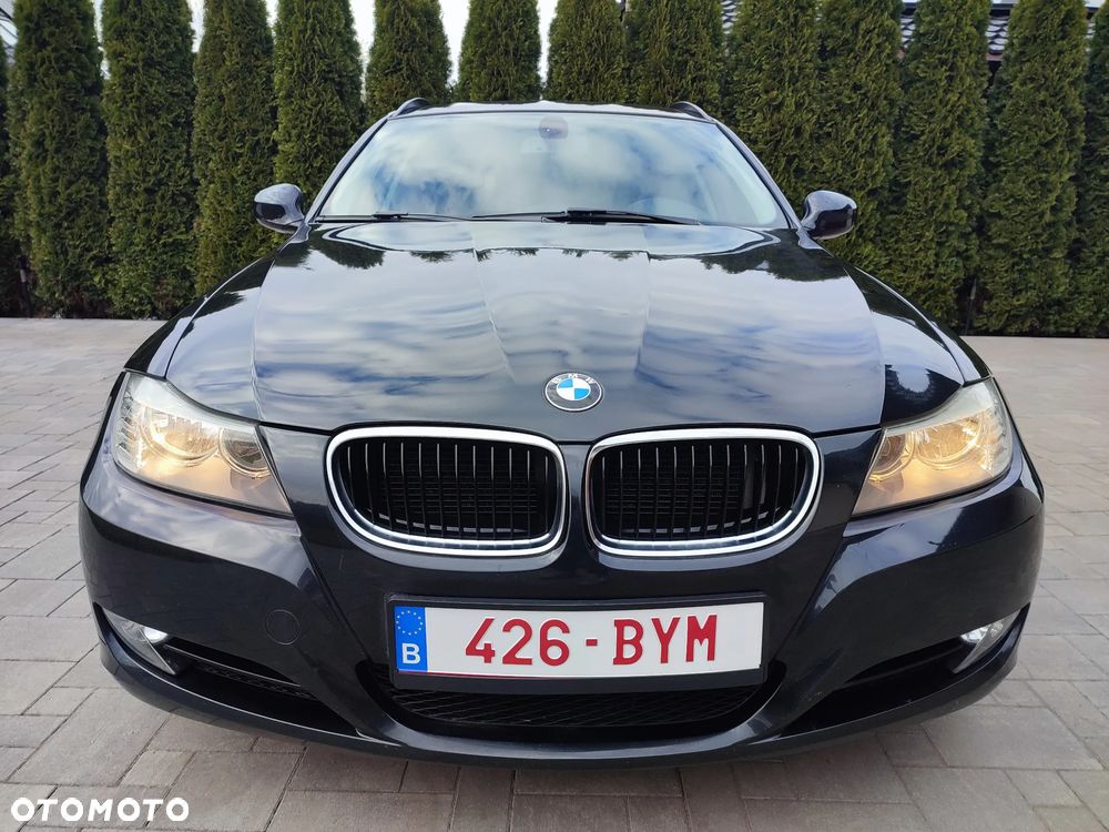 BMW Seria 3 320d - 11
