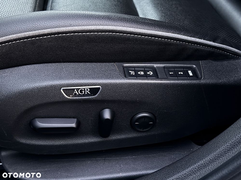 Opel Astra 1.6 CDTI DPF ecoFLEX TourerStart/Stop Exklusiv - 17