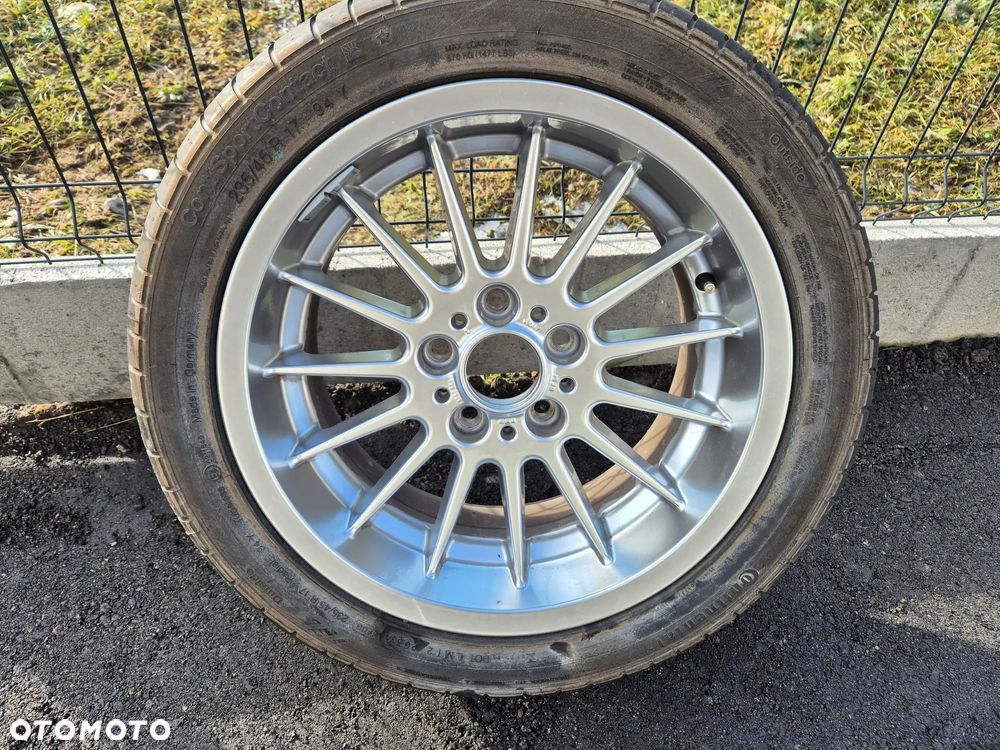 Felga styling 32 jak NOWA 17 cali 8j z zapasu IGLA felgi alufelgi alufelga - 1