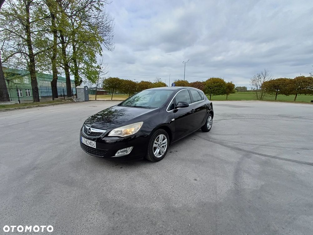 Opel Astra 1.4 Turbo - 13