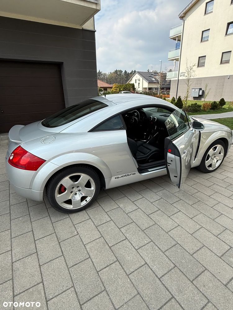 Audi TT Coupé 1.8 T quattro - 20