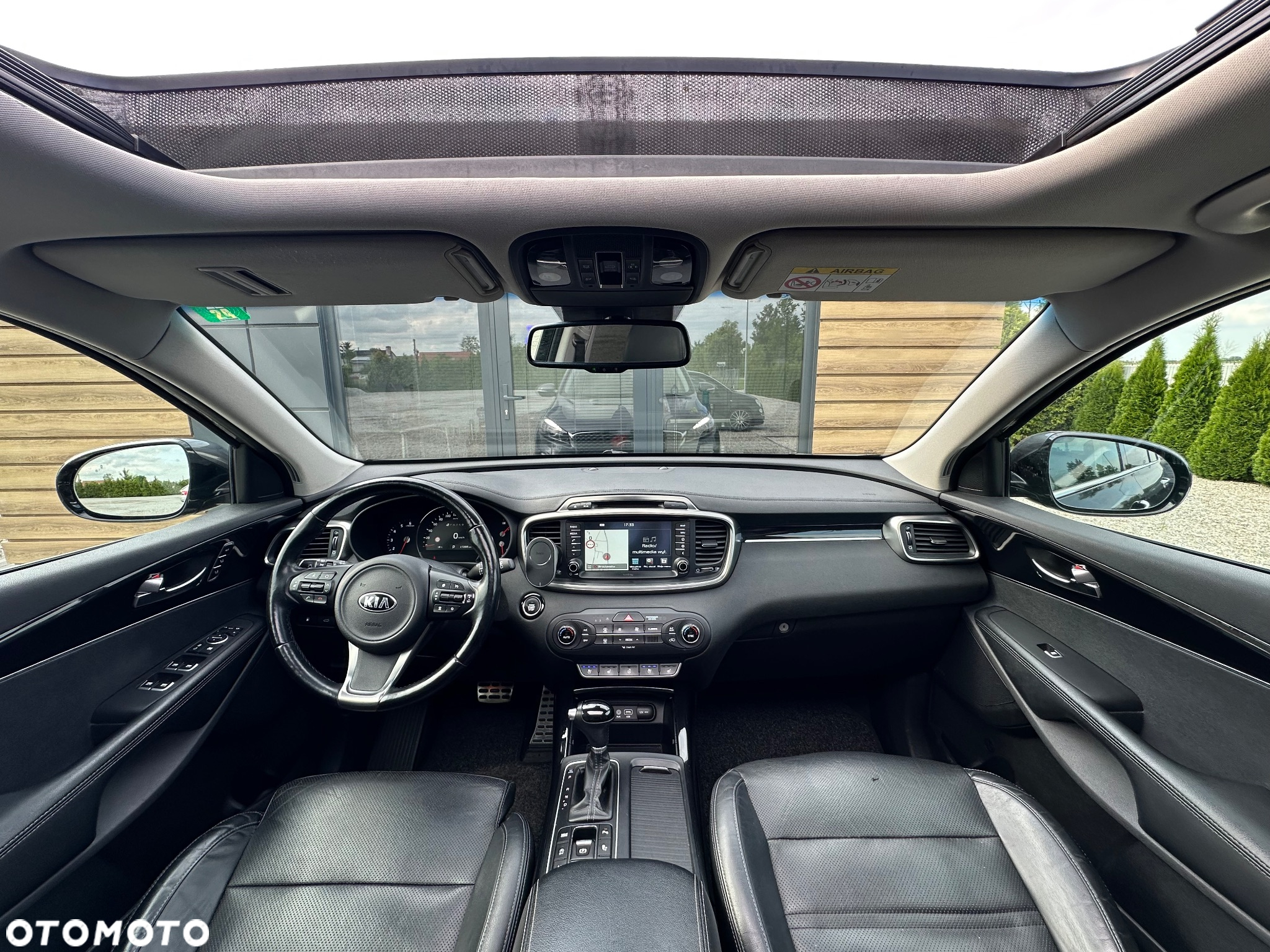 Kia Sorento - 15