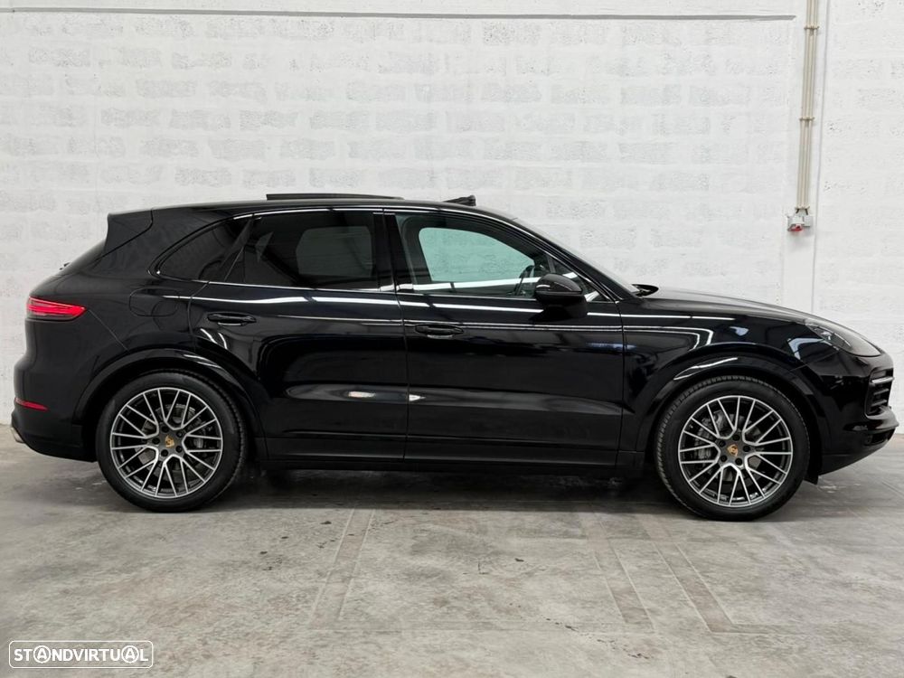 Porsche Cayenne 3.0 V6 - 4