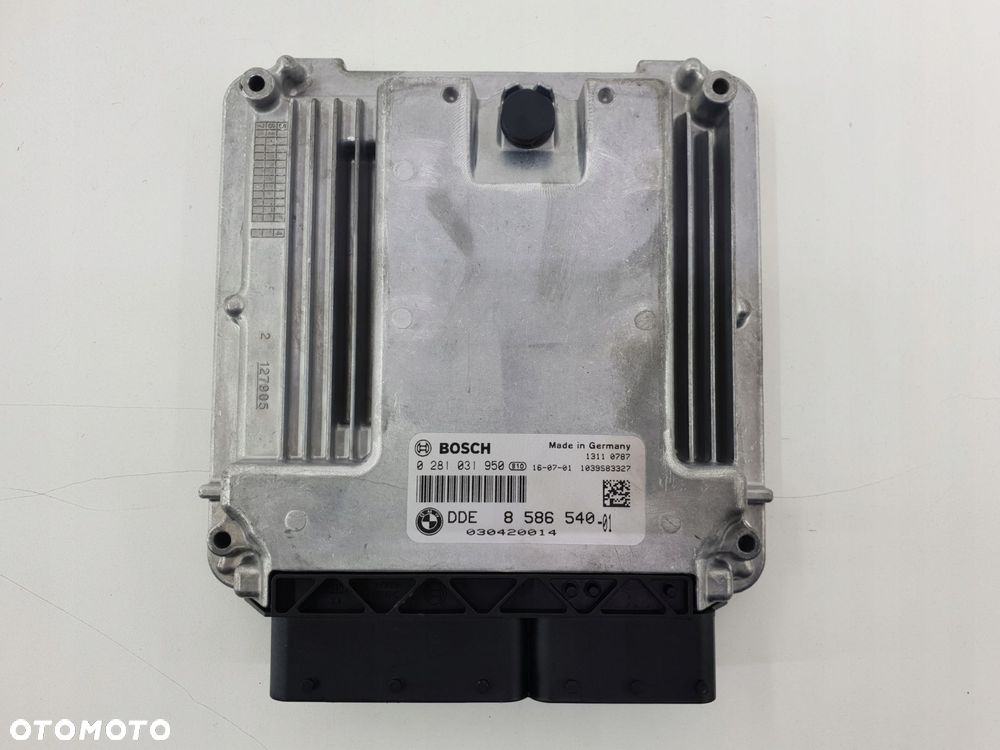 BMW F20 F30 KOMPUTER STEROWNIK SILNIKA 8586540 - 1