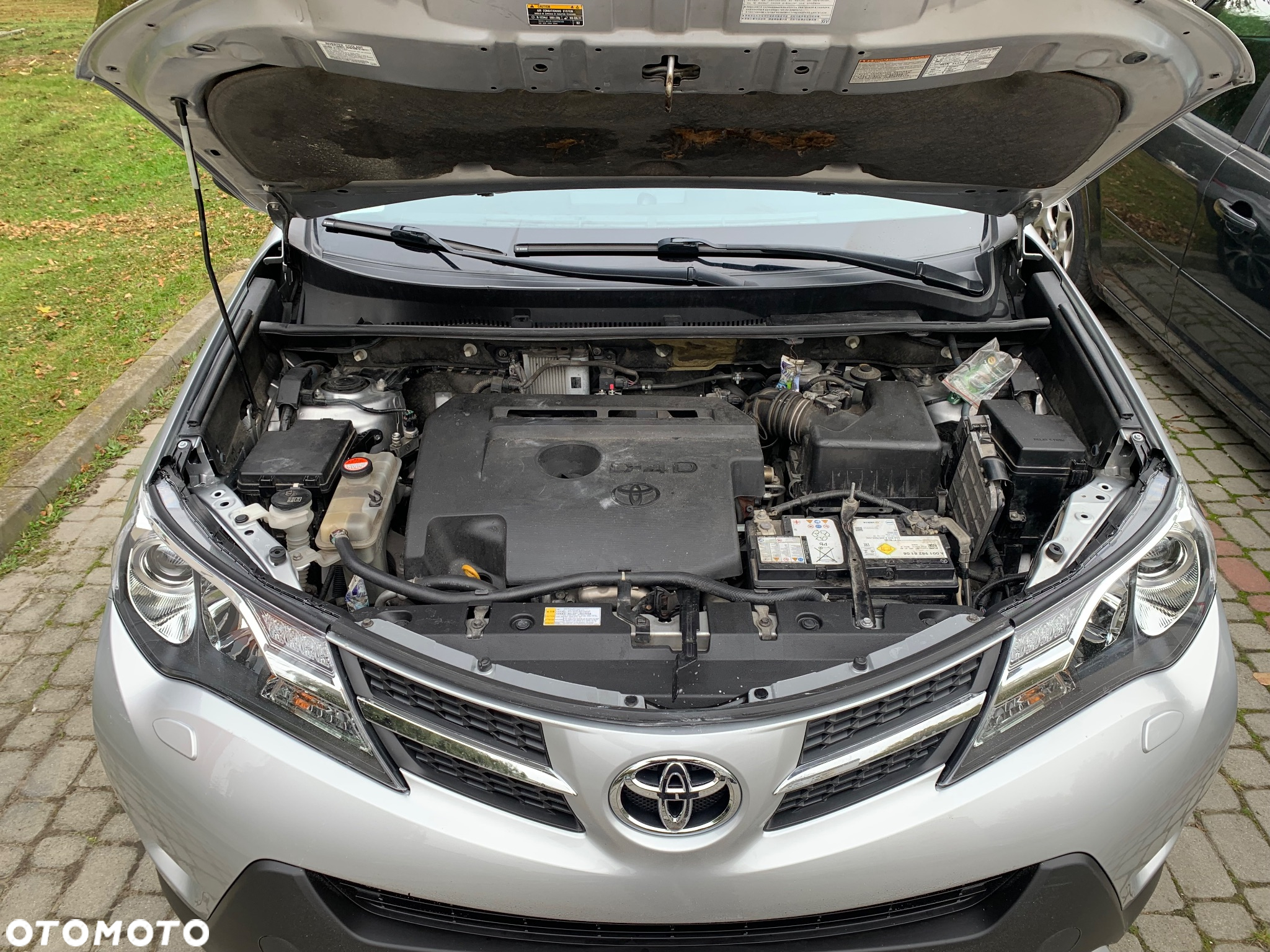 Toyota RAV4 2.0 D-4D Premium - 12