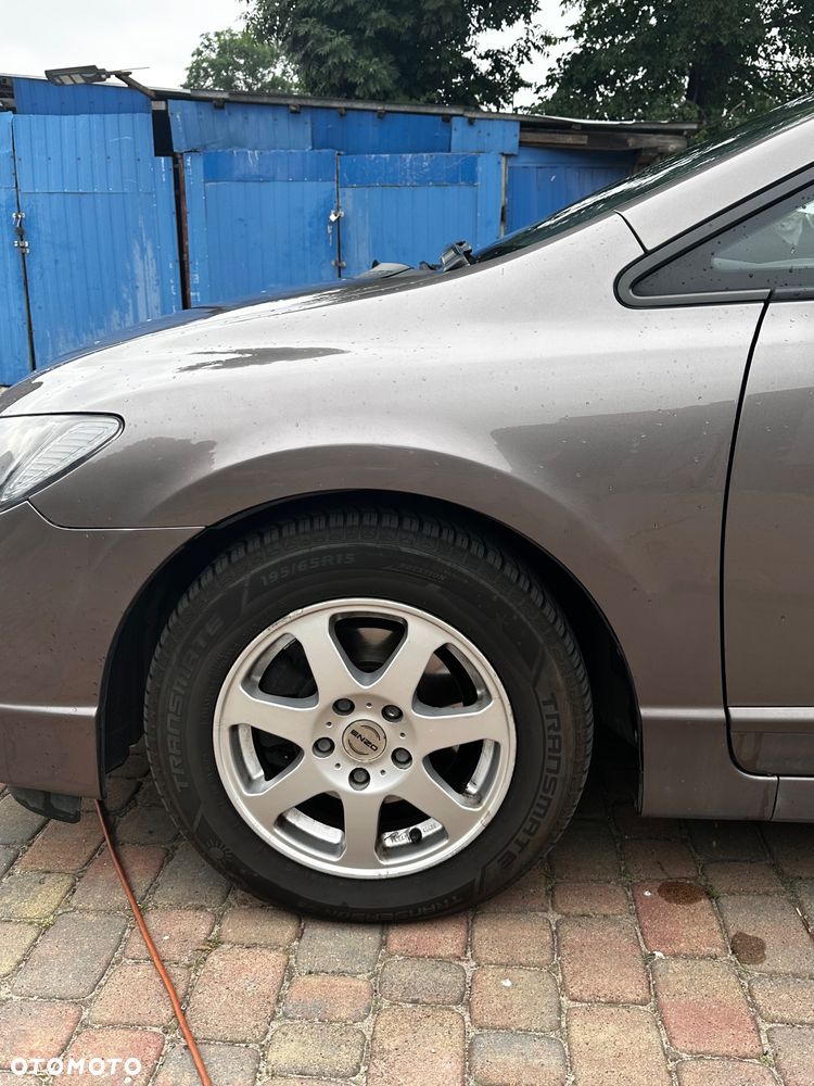 Honda Civic 1.8 Comfort - 6