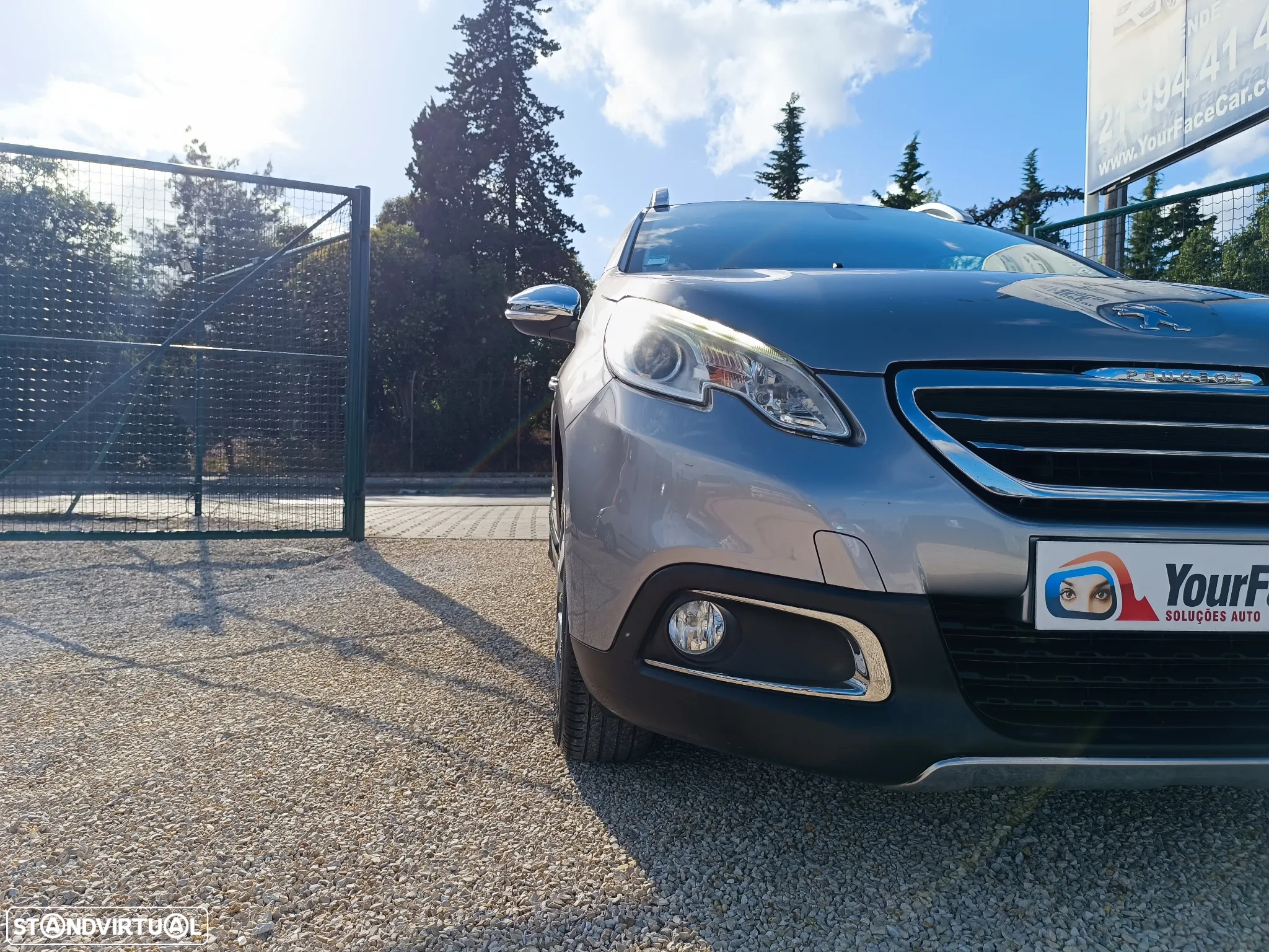 Peugeot 2008 1.2 PureTech Allure - 6