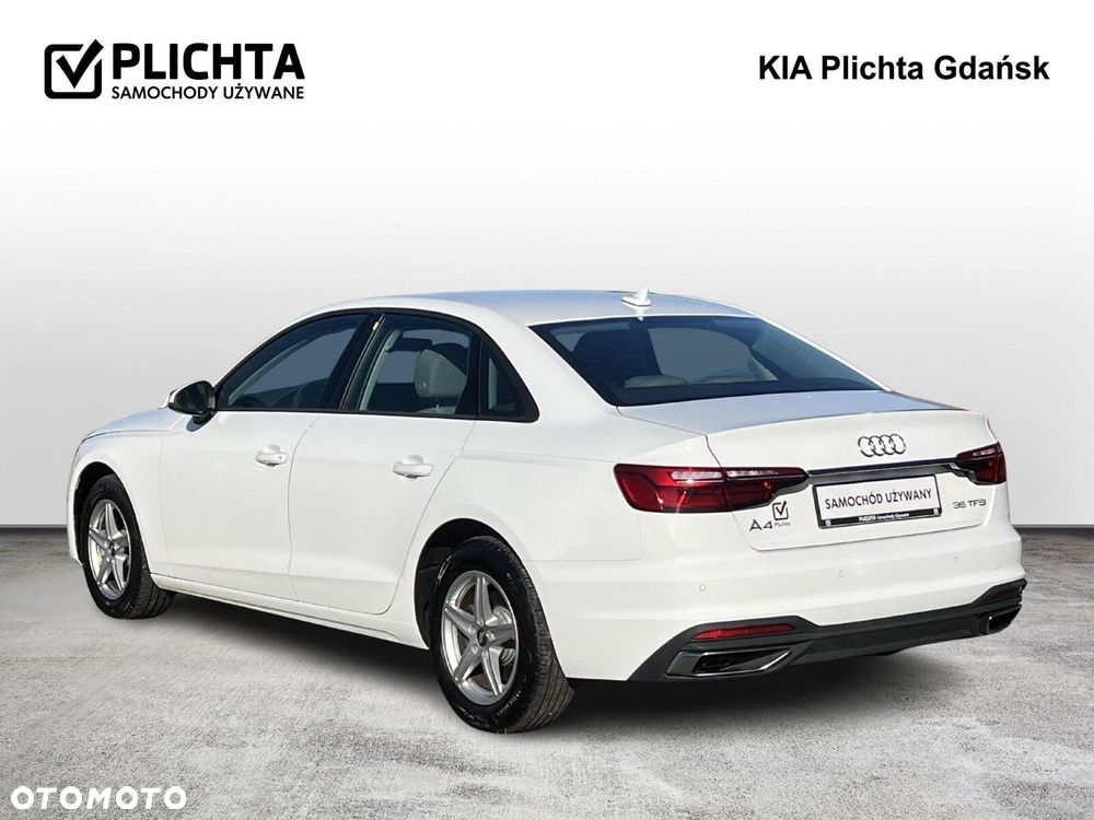 Audi A4 Limousine - 3